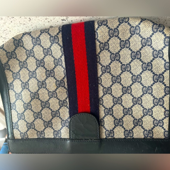 Vintage Gucci clutch bag - Picture 1 of 3